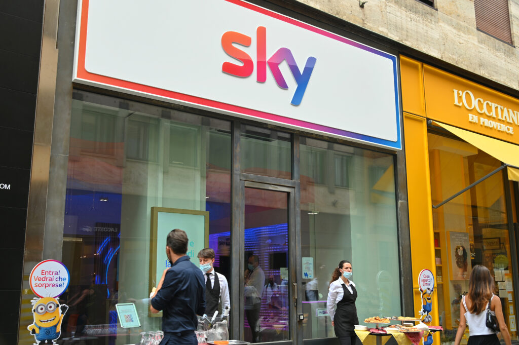 Sky to Cut 600 Jobs as Streaming Push Reshapes Business