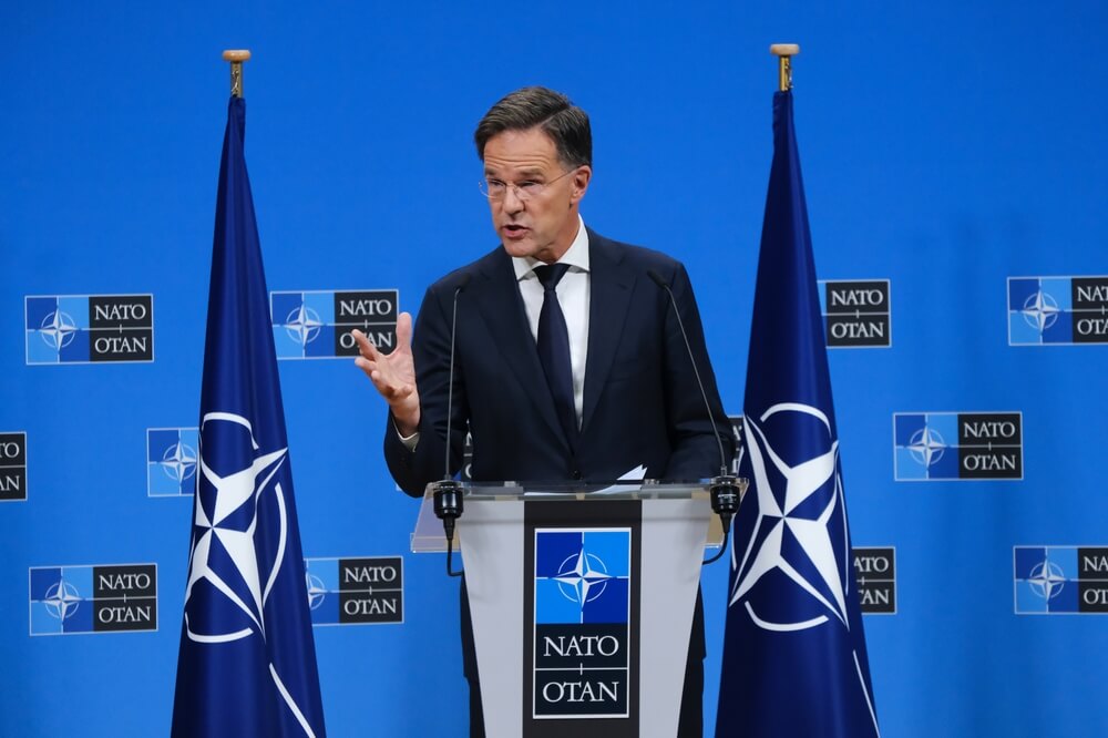 Spain Calls for NATO Oversight on Greenland Security Deal